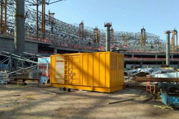 太仓发电机出租如何判断空气滤清器是否需要更换？